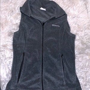 Columbia vest
